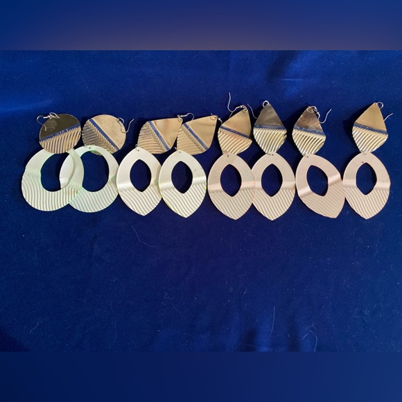 4 Pairs of Neon Rainbow Festival Earrings - Picture 2 of 4